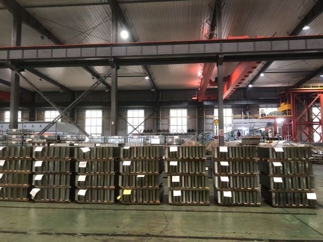 Pelat Timah Elektrolitik Berlapis Krom Canggih untuk Manufaktur Kaleng Makanan & Industri Berkinerja Tinggi